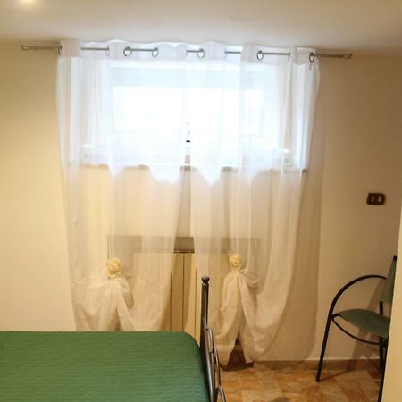 Tavernetta Jolie Apartment เปสการา ภายนอก รูปภาพ