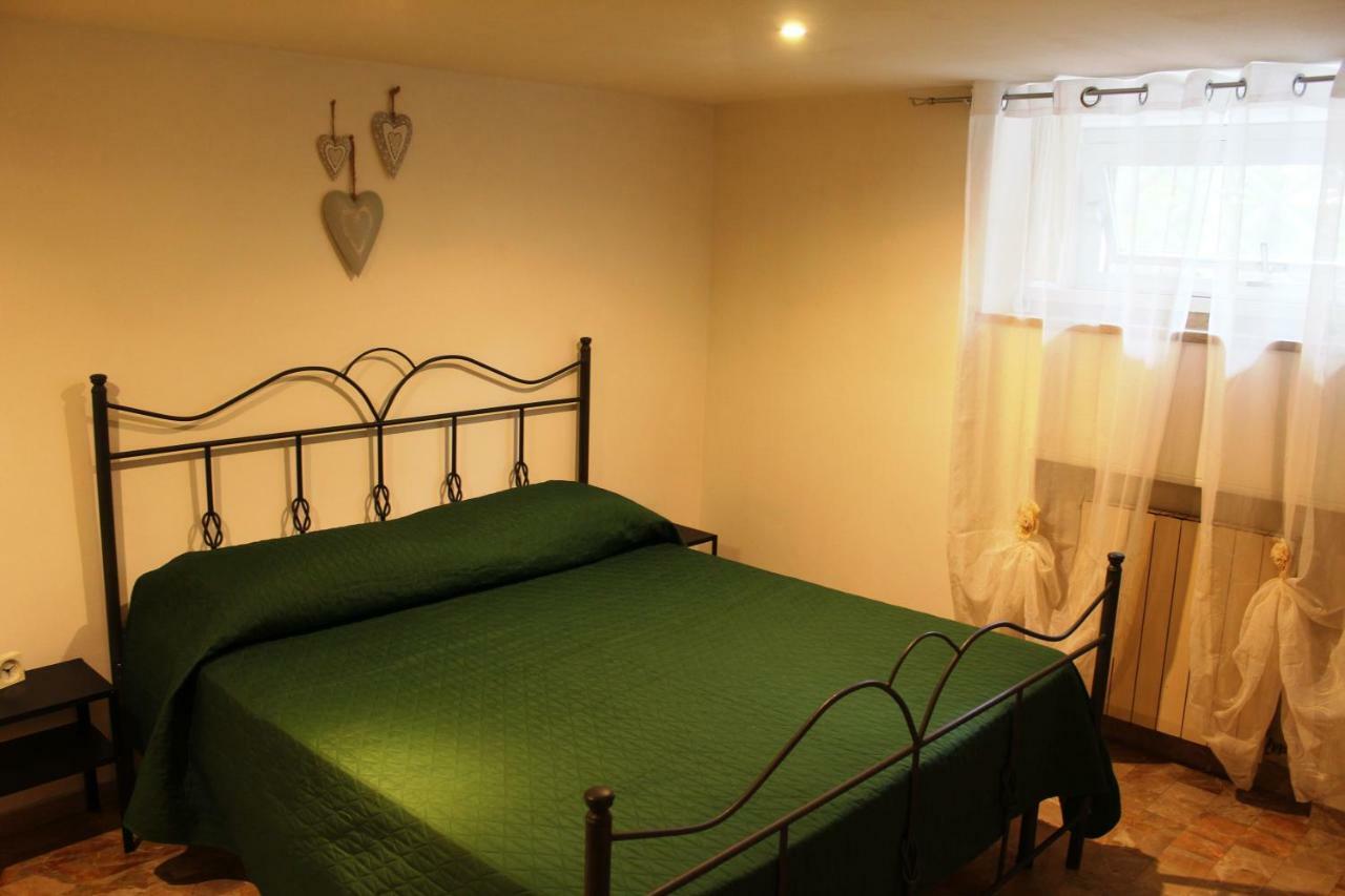 Tavernetta Jolie Apartment เปสการา ภายนอก รูปภาพ