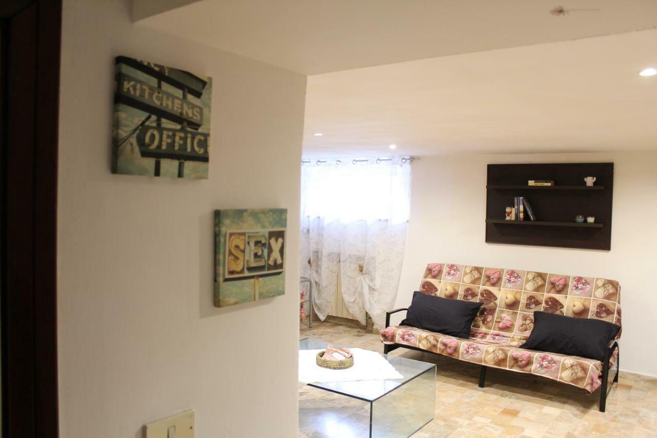 Tavernetta Jolie Apartment เปสการา ภายนอก รูปภาพ